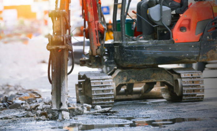 Noisy work environment causes hearing difficulties